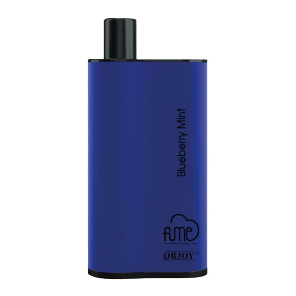 A cross-section diagram of a Foger Switch Pro pod showing the quad-coil mesh system and smart wicking material, highlighting the features that create the best foger vape flavors
